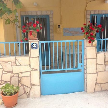 Vintage House-Vori-Rent Rooms Bagian luar foto