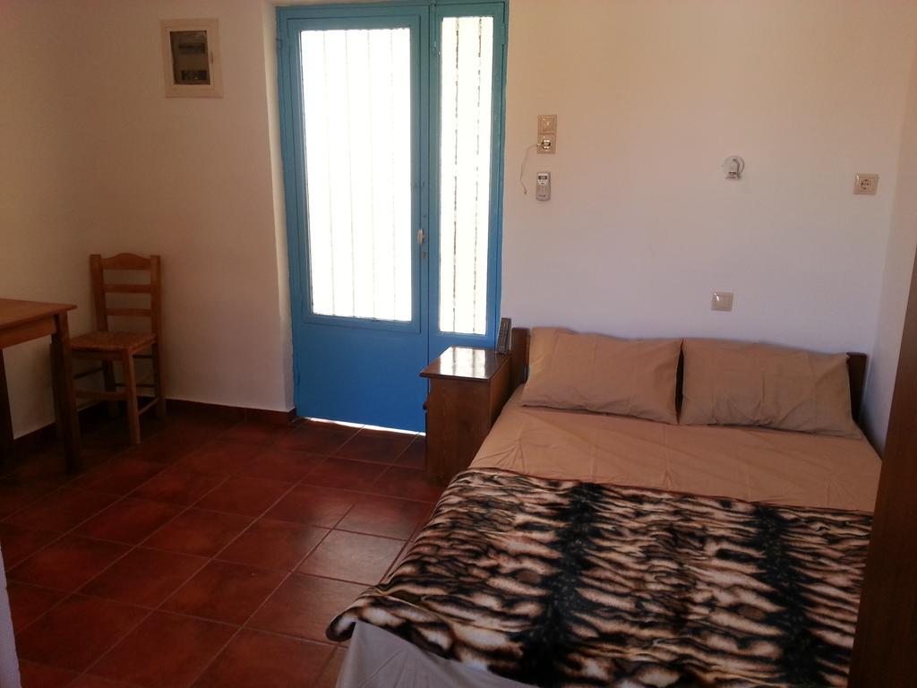 Vintage House-Vori-Rent Rooms Bagian luar foto