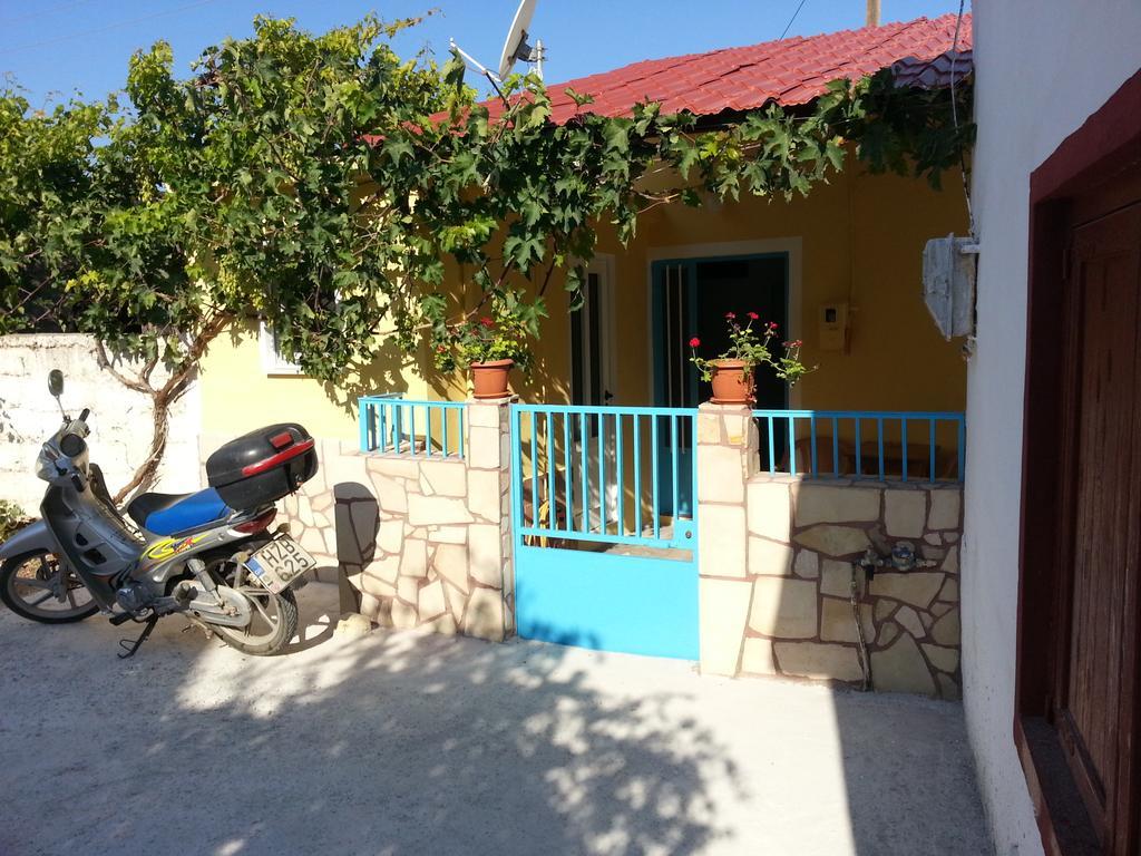 Vintage House-Vori-Rent Rooms Bagian luar foto