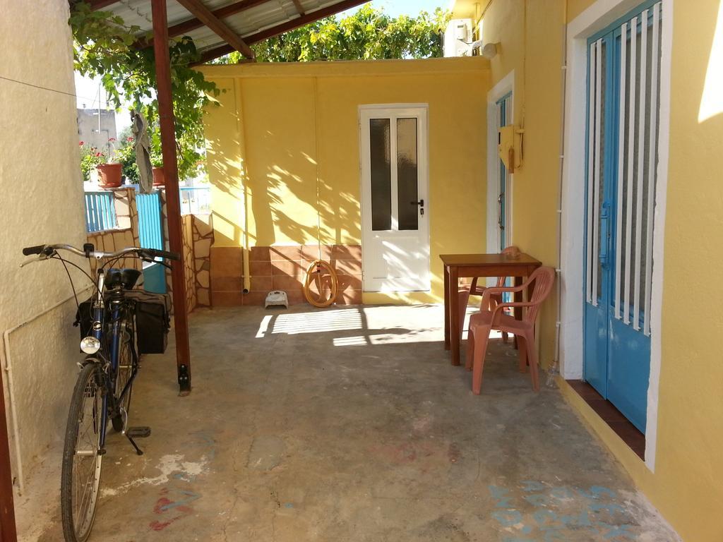 Vintage House-Vori-Rent Rooms Bagian luar foto