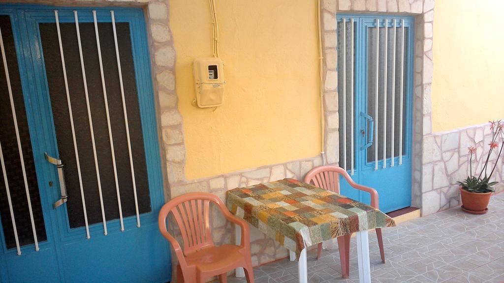 Vintage House-Vori-Rent Rooms Bagian luar foto