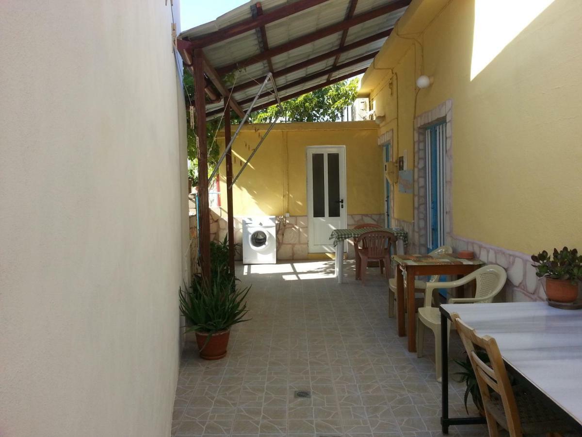 Vintage House-Vori-Rent Rooms Bagian luar foto