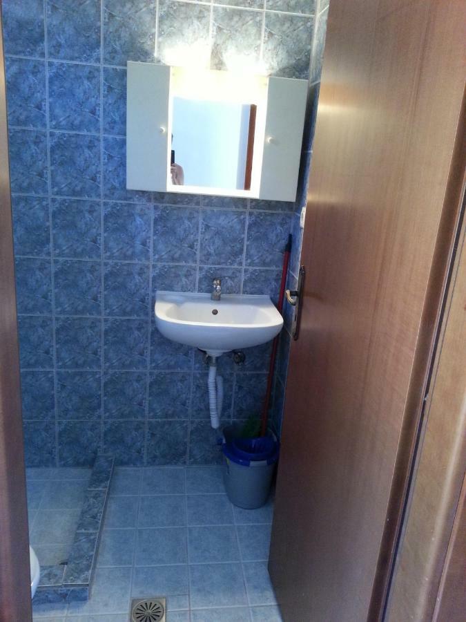 Vintage House-Vori-Rent Rooms Bagian luar foto